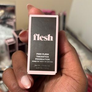 Mocha Firm Thickstick Foundation - Pink